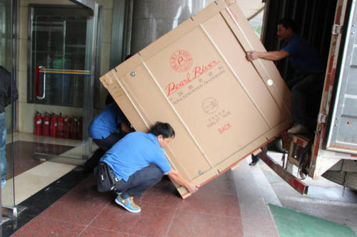山根镇钢琴贵重工艺品无忧运